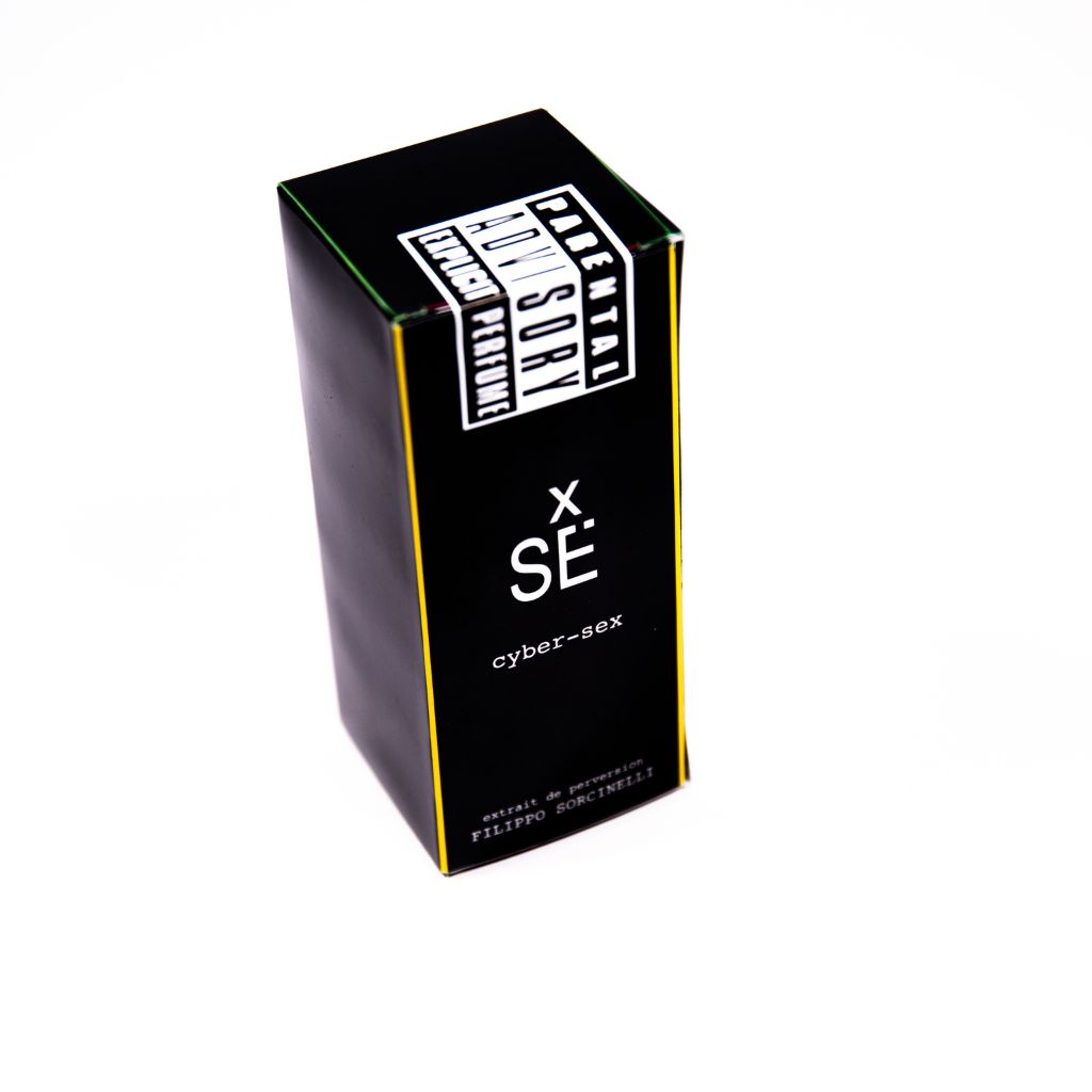Filippo Sorcinelli Perfumes born in 2014; dedicated to the artistic passions of their creator:
Gothic art, music, photographyƒ¢¢¬‚¦the fog.Shop at fragrapedia.com