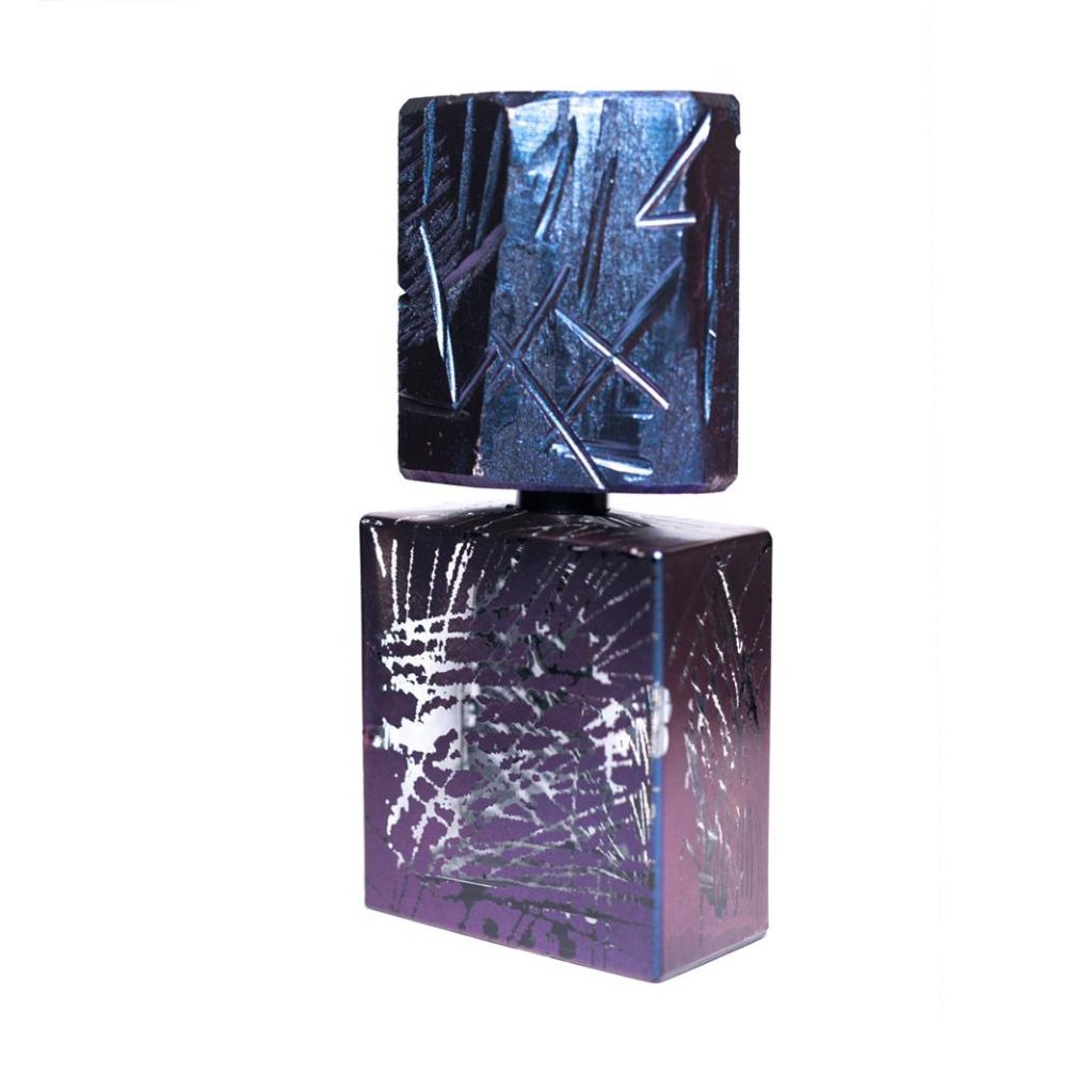 Filippo Sorcinelli Perfumes born in 2014; dedicated to the artistic passions of their creator:
Gothic art, music, photographyƒ¢¢¬‚¦the fog.Shop at fragrapedia.com