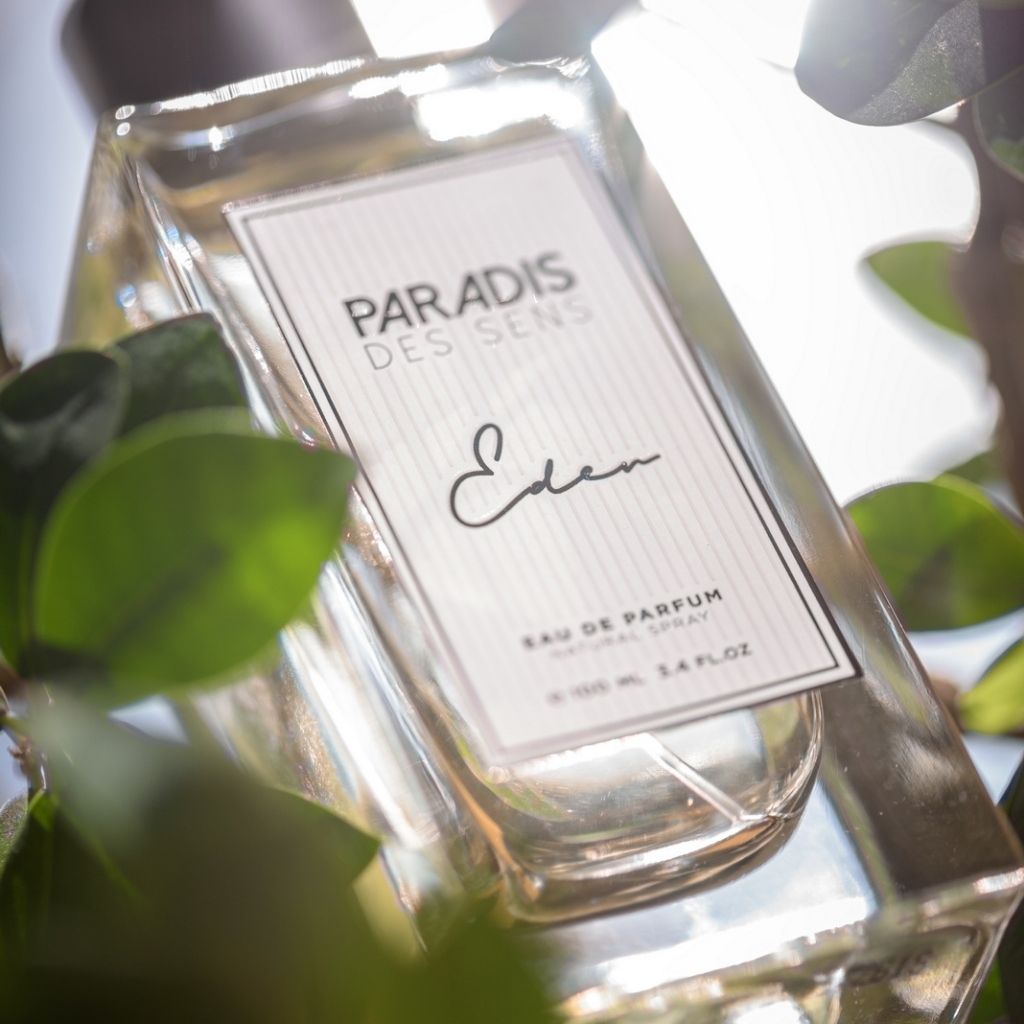 PARADIS DES SENSƒÆ’s scents are all created with the finest materials & hundreds of years old craftsman ship, paired with cutting edge technology, produced to the world by Arcadie De Niche, a symbol of beauty at the heart of Paris, Champs-ƒÆ’AE€™ƒ¢¢¬‚°lysƒÆ’AE€™‚©es.