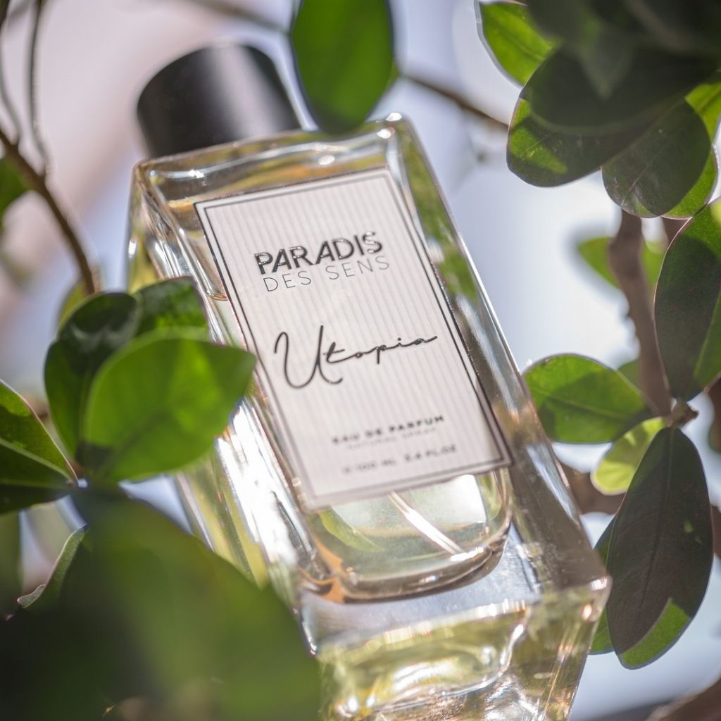 PARADIS DES SENSƒÆ’s scents are all created with the finest materials & hundreds of years old craftsman ship, paired with cutting edge technology, produced to the world by Arcadie De Niche, a symbol of beauty at the heart of Paris, Champs-ƒÆ’AE€™ƒ¢¢¬‚°lysƒÆ’AE€™‚©es.