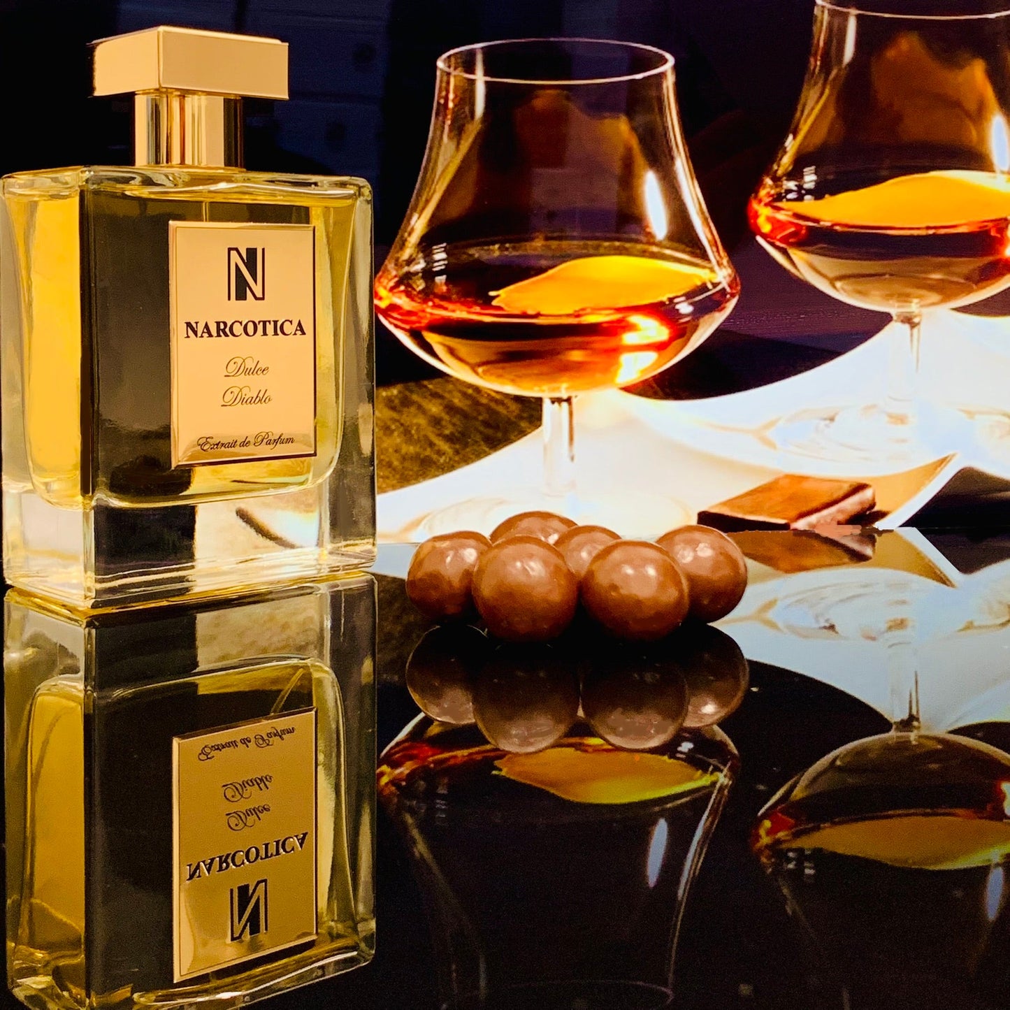 Narcotica Perfumes launched in 2021. A Woody Spicy Unisex fragrance. Perfumer Claude Dir. At Fragrapedia.com