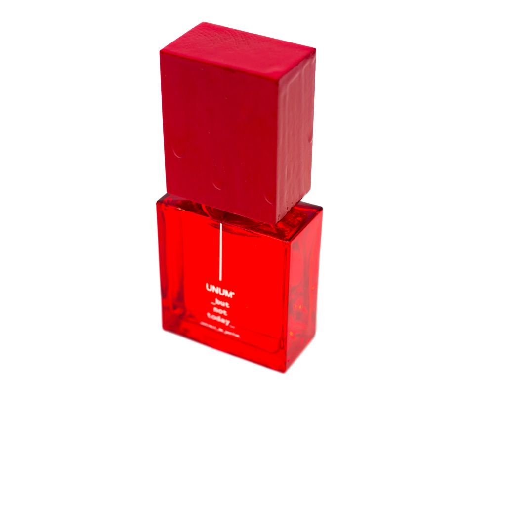 Filippo Sorcinelli Perfumes born in 2014; dedicated to the artistic passions of their creator:
  Gothic art, music, photographyÆ’Â¢Â¢Â¬â€šÂ¦the fog.Shop at fragrapedia.com